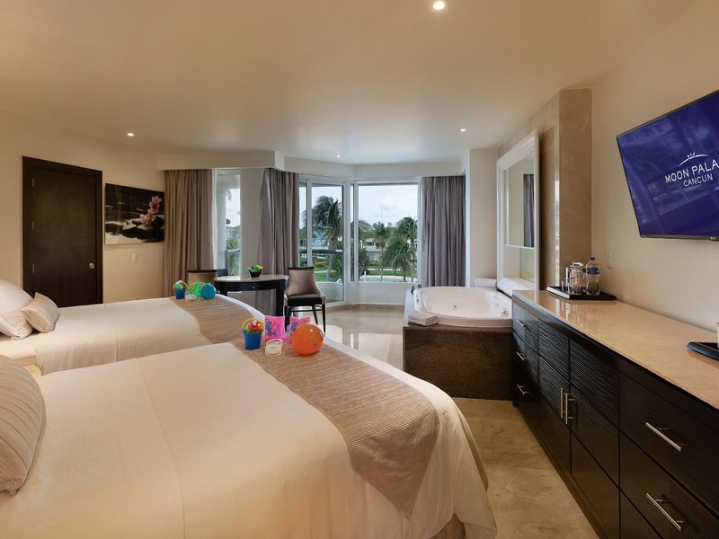 Moon Palace Cancun 49