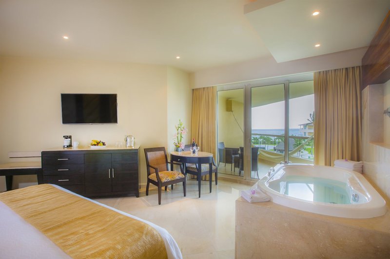 Moon Palace Cancun 9