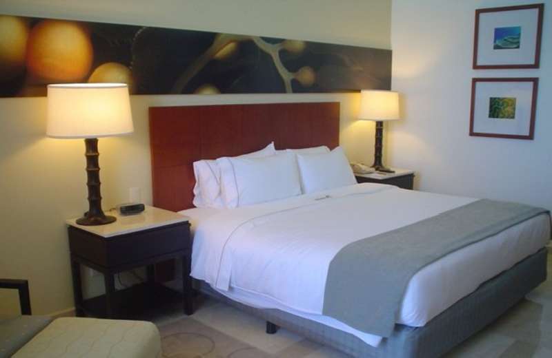 Live Aqua Beach Resort Cancun All Inclusive, Adults Only 12