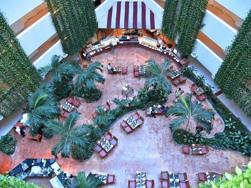 Sunset Royal Beach Resort 36