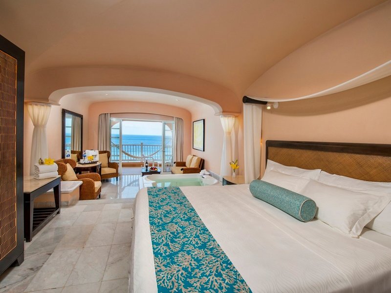Cozumel Palace 49