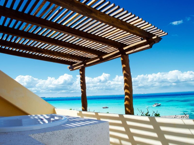 Mia Reef Isla Mujeres 13