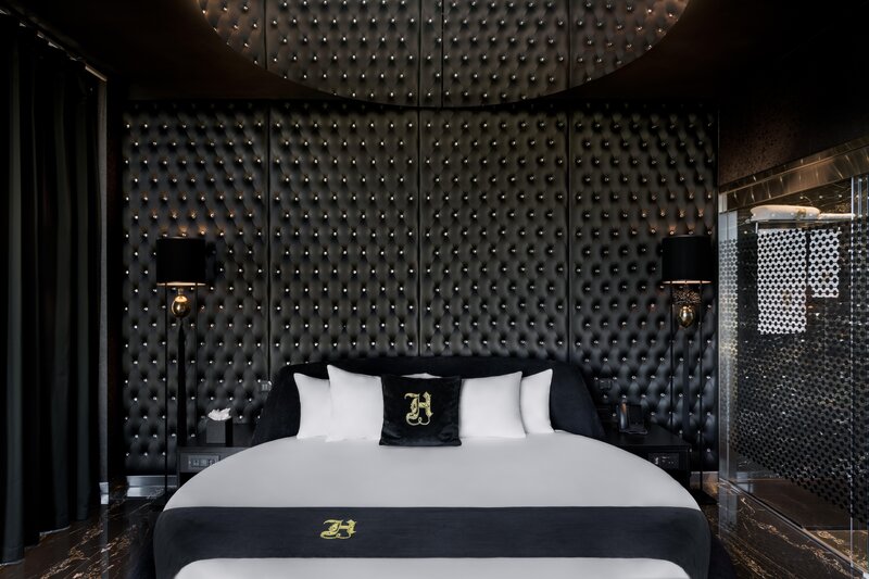 Hugo’s Boutique Hotel 6