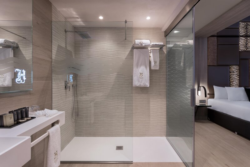 Hugo’s Boutique Hotel 8
