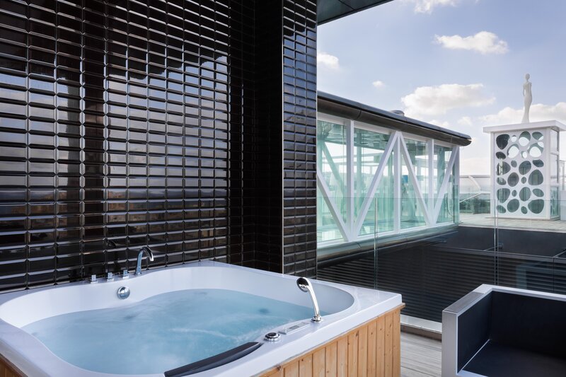 Hugo’s Boutique Hotel 21