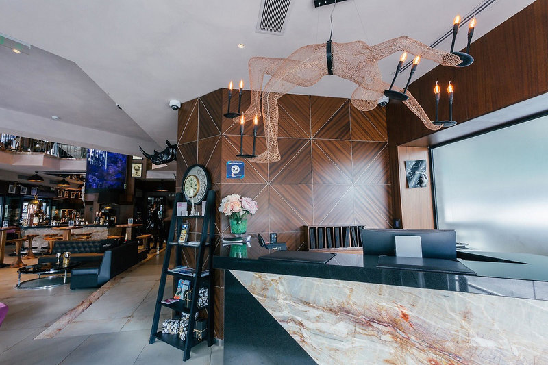 Hugo’s Boutique Hotel 36