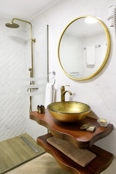 A for Art Design Hotel 43