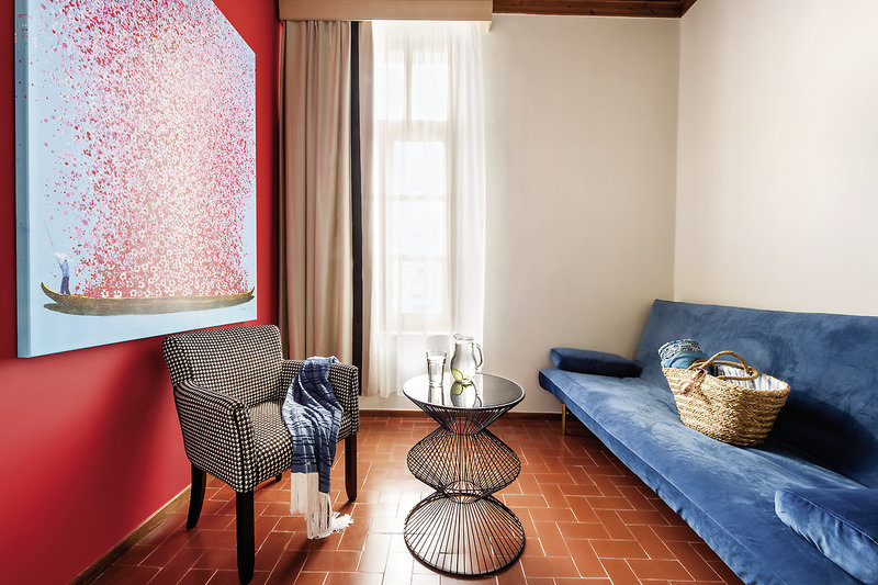 A for Art Design Hotel 8