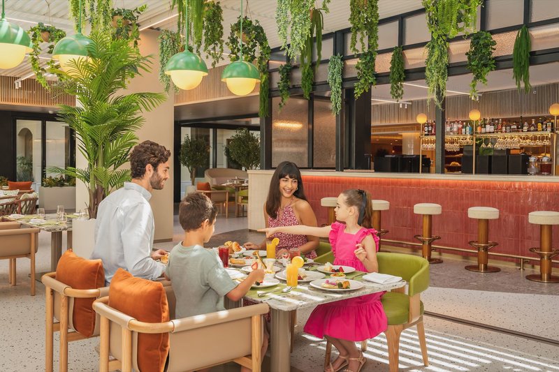 Pullman Resort Al Marjan Island 4