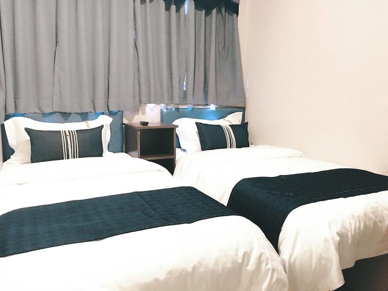 Seasons Hotel - Kowloon 13