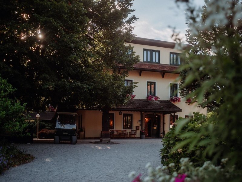 Inselhotel Faakersee 3