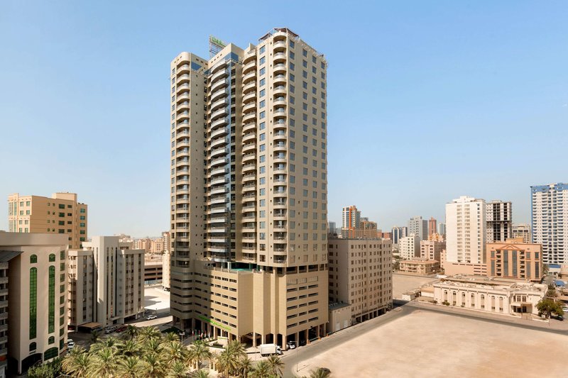 Wyndham Garden Manama 1