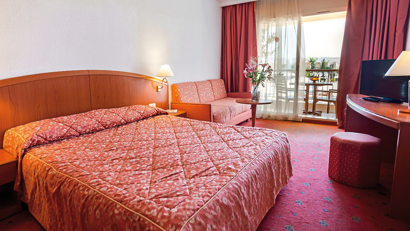 El Mouradi Gammarth 9