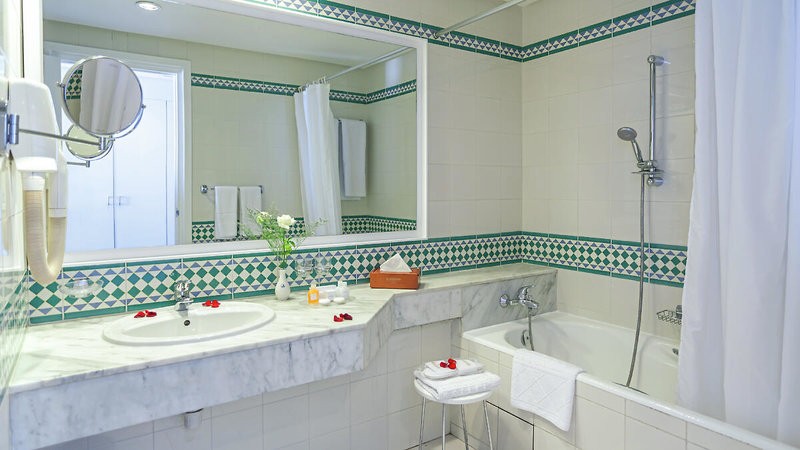 El Mouradi Gammarth 7