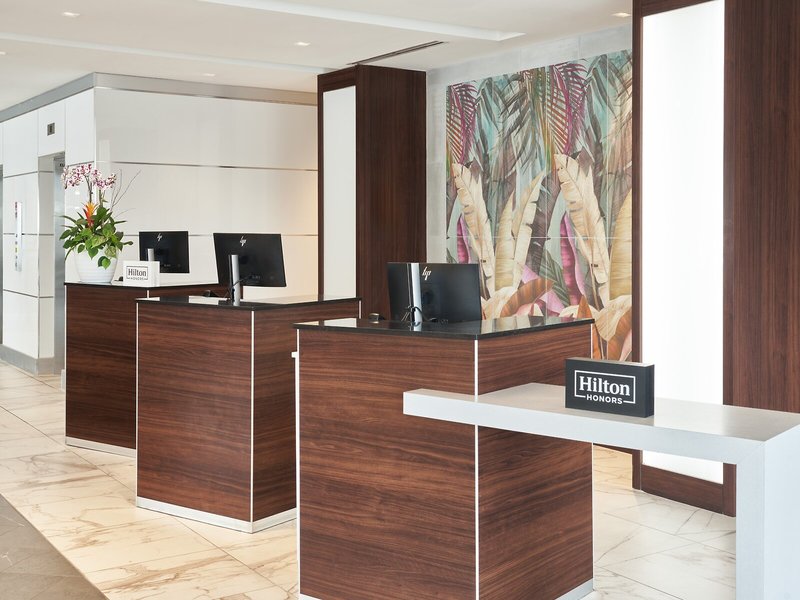 DoubleTree by Hilton Miami North I-95 4