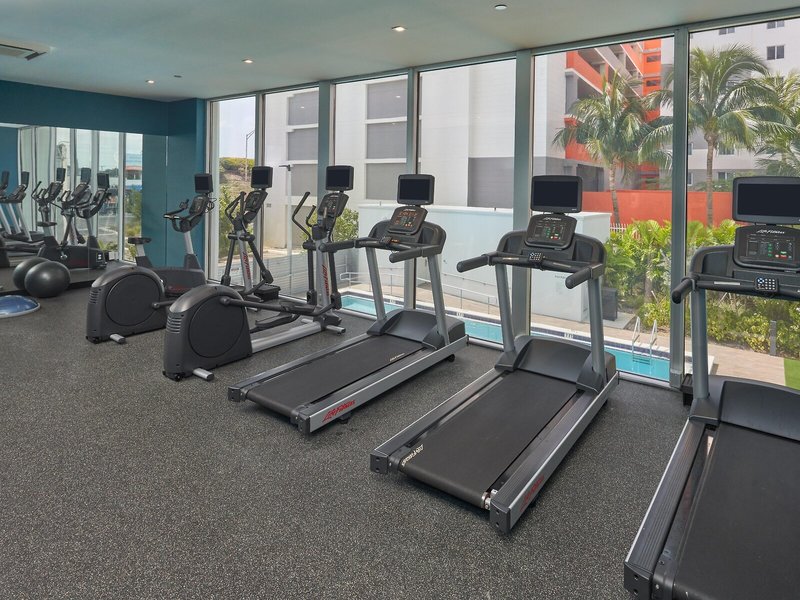 DoubleTree by Hilton Miami North I-95 15
