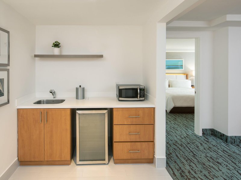 DoubleTree by Hilton Miami North I-95 31