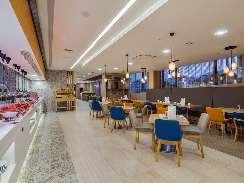 Holiday Inn Antalya - Lara 23