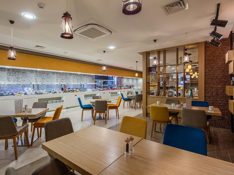 Holiday Inn Antalya - Lara 26