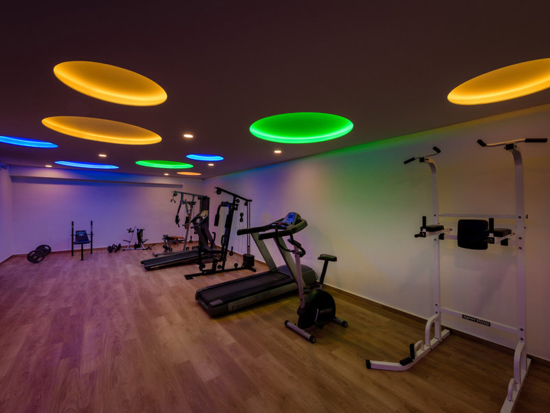 Mediterranean Beach Resort 14