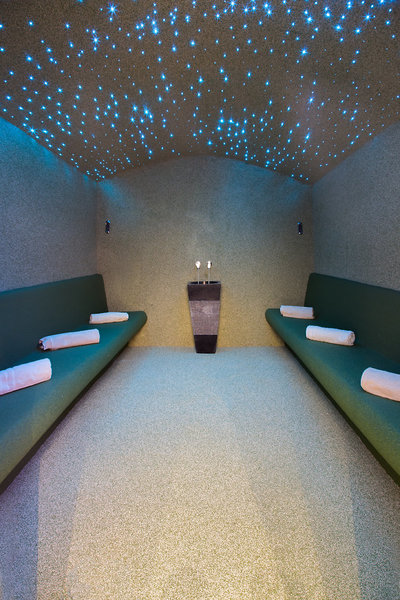 Mediterranean Beach Resort 24