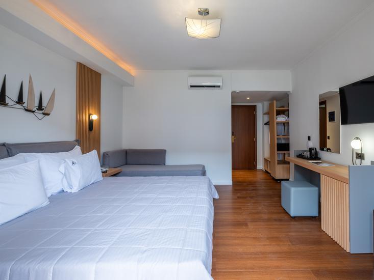 Mediterranean Beach Resort 9