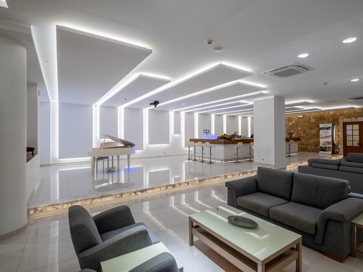Mediterranean Beach Resort 11