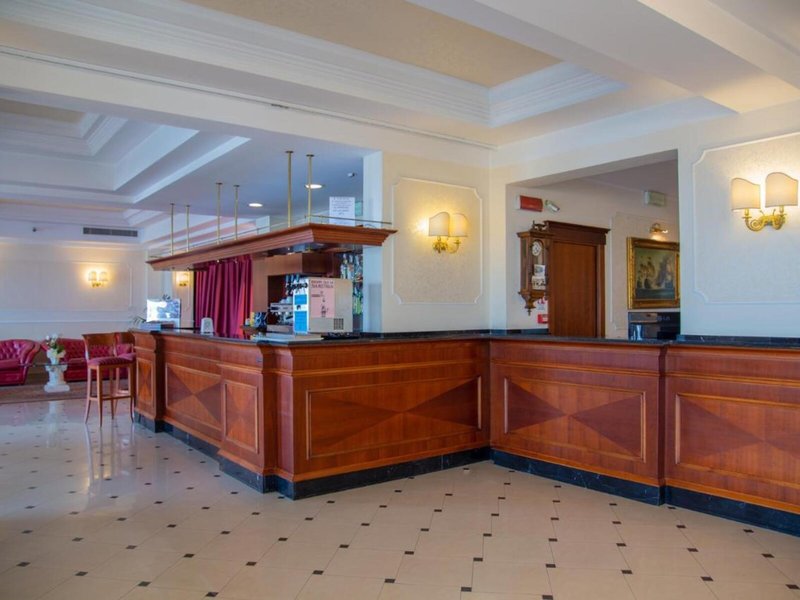 Executive La Fiorita 5