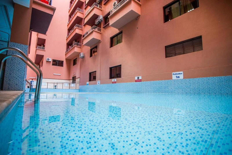 Hotel Les Ambassadeurs 2