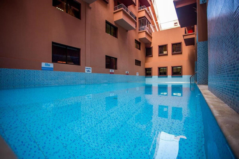 Hotel Les Ambassadeurs 3