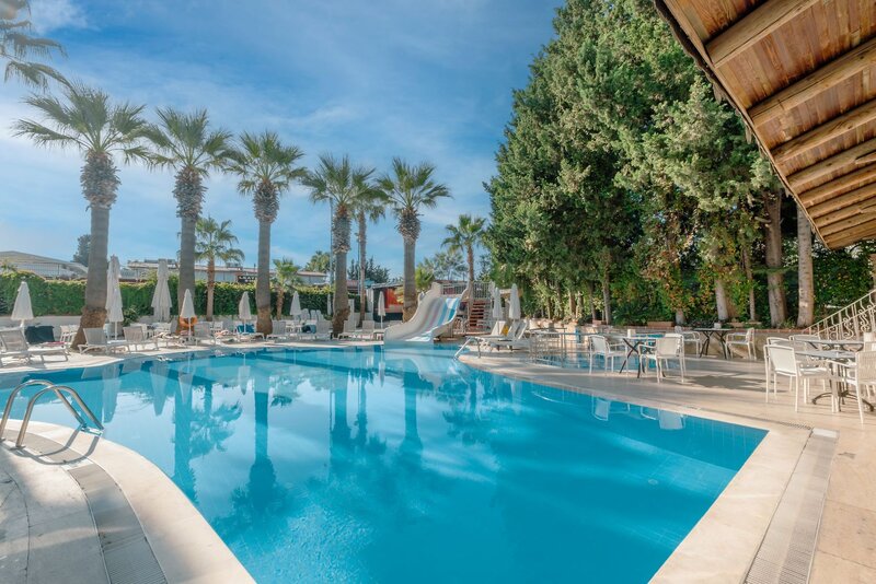 Sun Beach Park & Spa 10