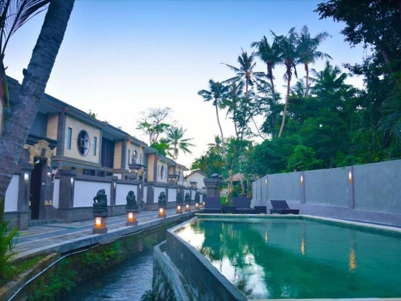 Fullmoon Villa Ubud 17