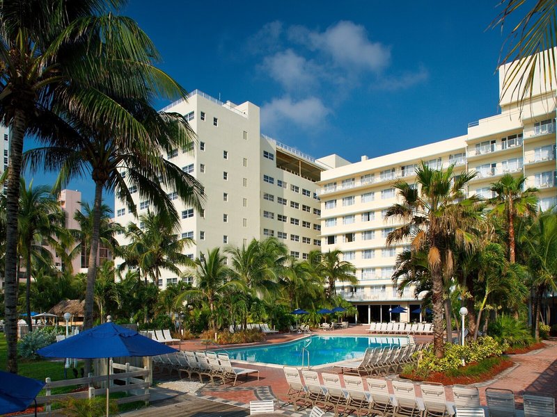 Radisson Resort Miami Beach 2