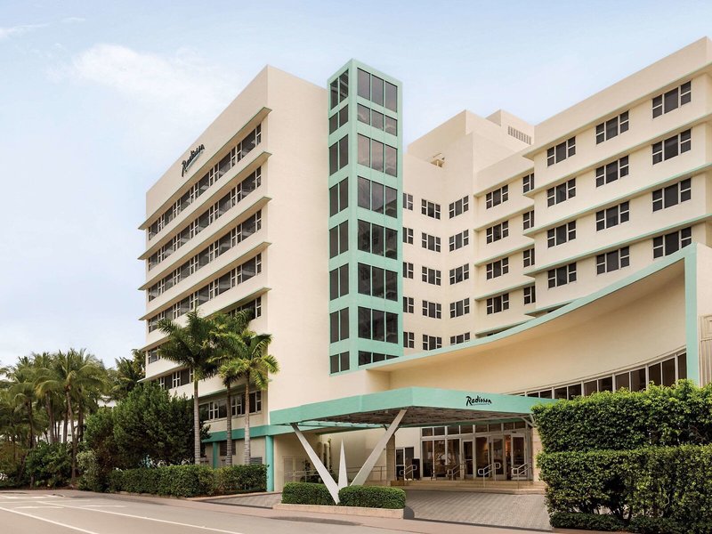 Radisson Resort Miami Beach 4