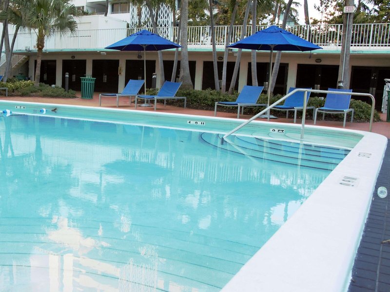 Radisson Resort Miami Beach 17