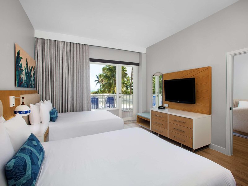 Radisson Resort Miami Beach 39