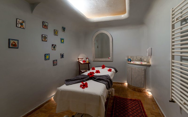 Lella Baya & Thalasso 18