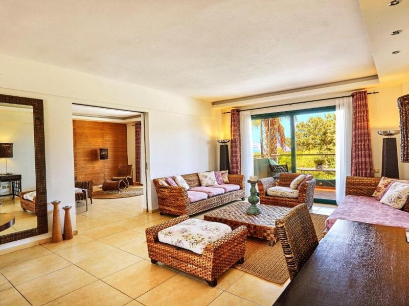 Ilio Mare Hotels & Resorts 10