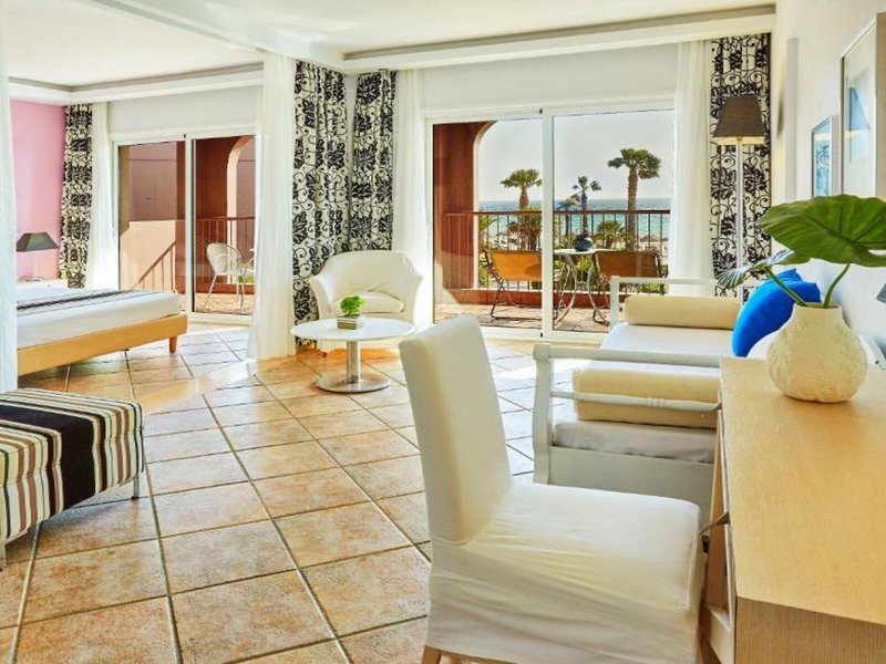 Ilio Mare Hotels & Resorts 13