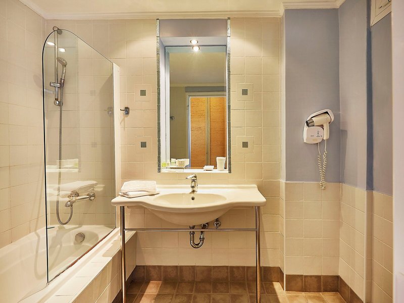 Ilio Mare Hotels & Resorts 32