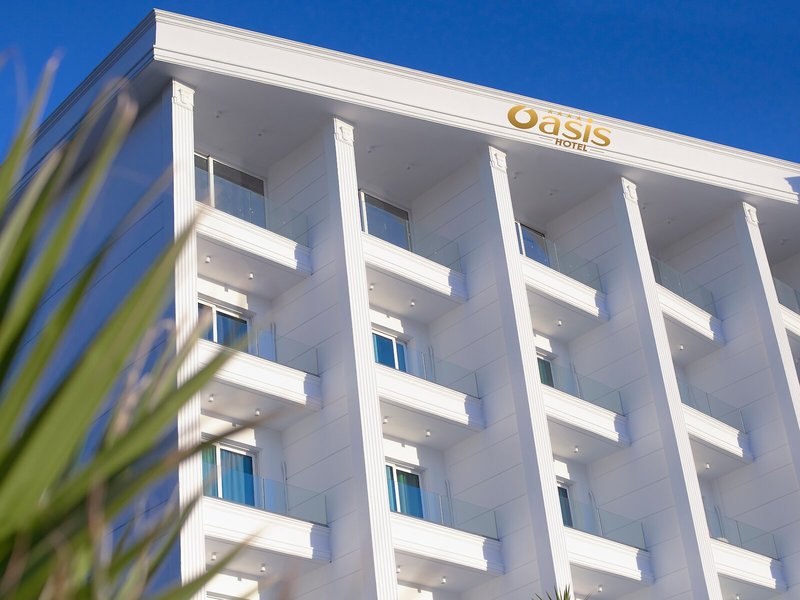 Hotel Oasis 2