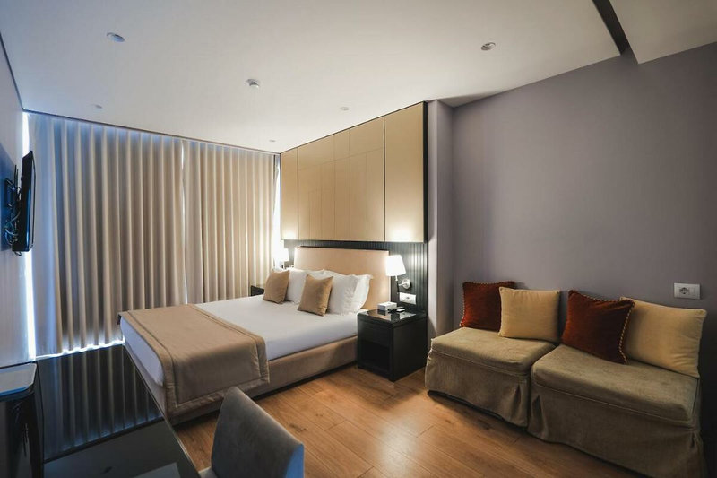 Hotel Oasis 9