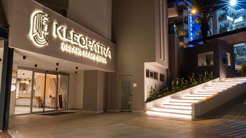 Kleopatra Dreams Beach 90