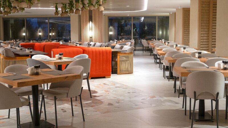 Kleopatra Dreams Beach 300