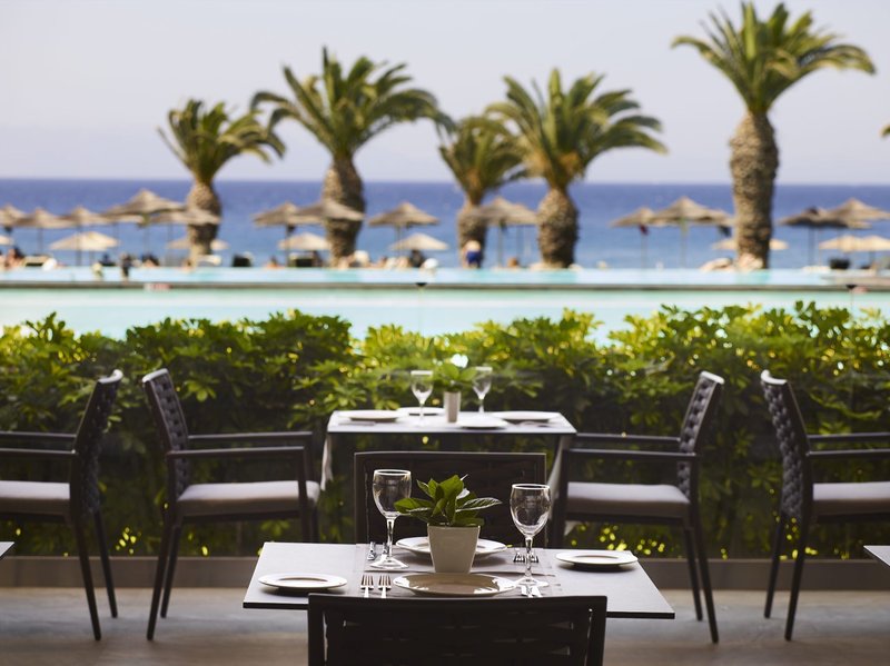 Ixian Grand & All Suites 12