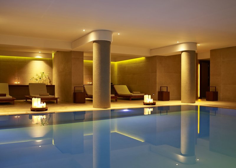 Ixian Grand & All Suites 13