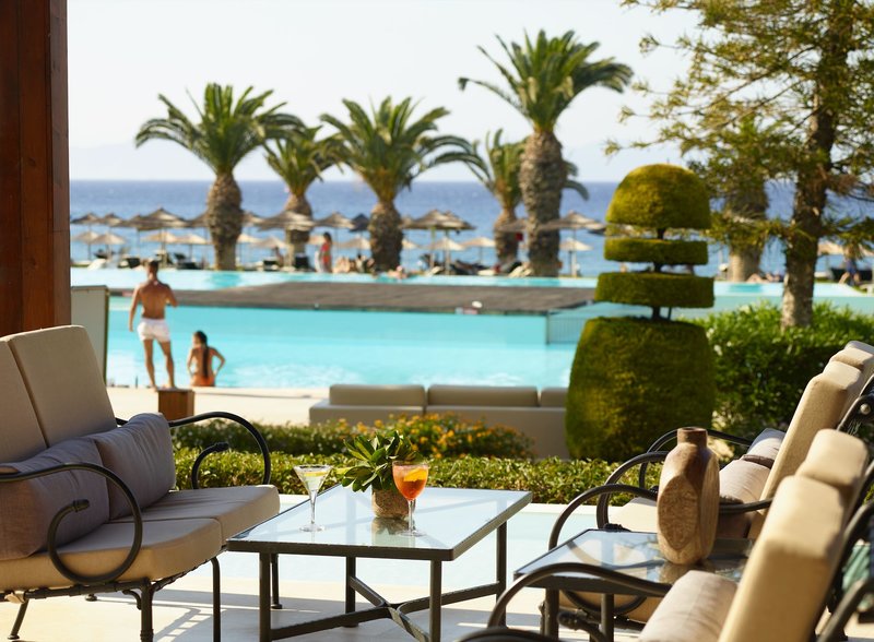 Ixian Grand & All Suites 15