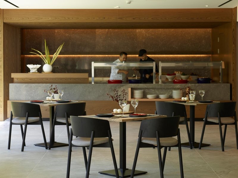 Ixian Grand & All Suites 17 - Restaurant