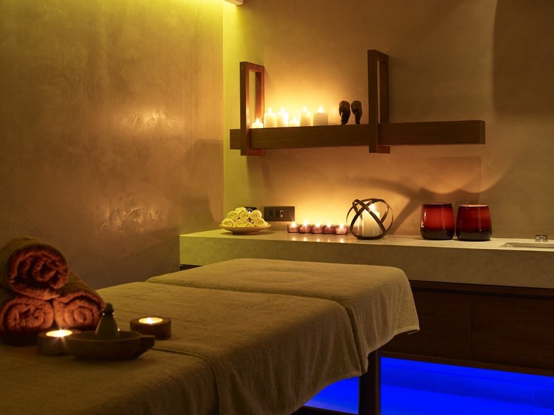 Ixian Grand & All Suites 26 - Health & Beauty