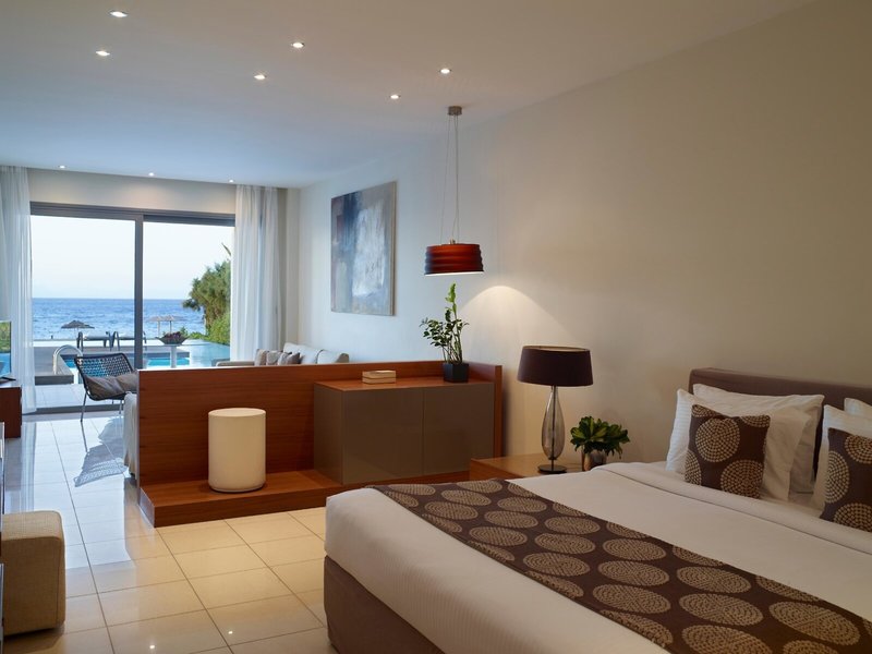 Ixian Grand & All Suites 31 - Room Example